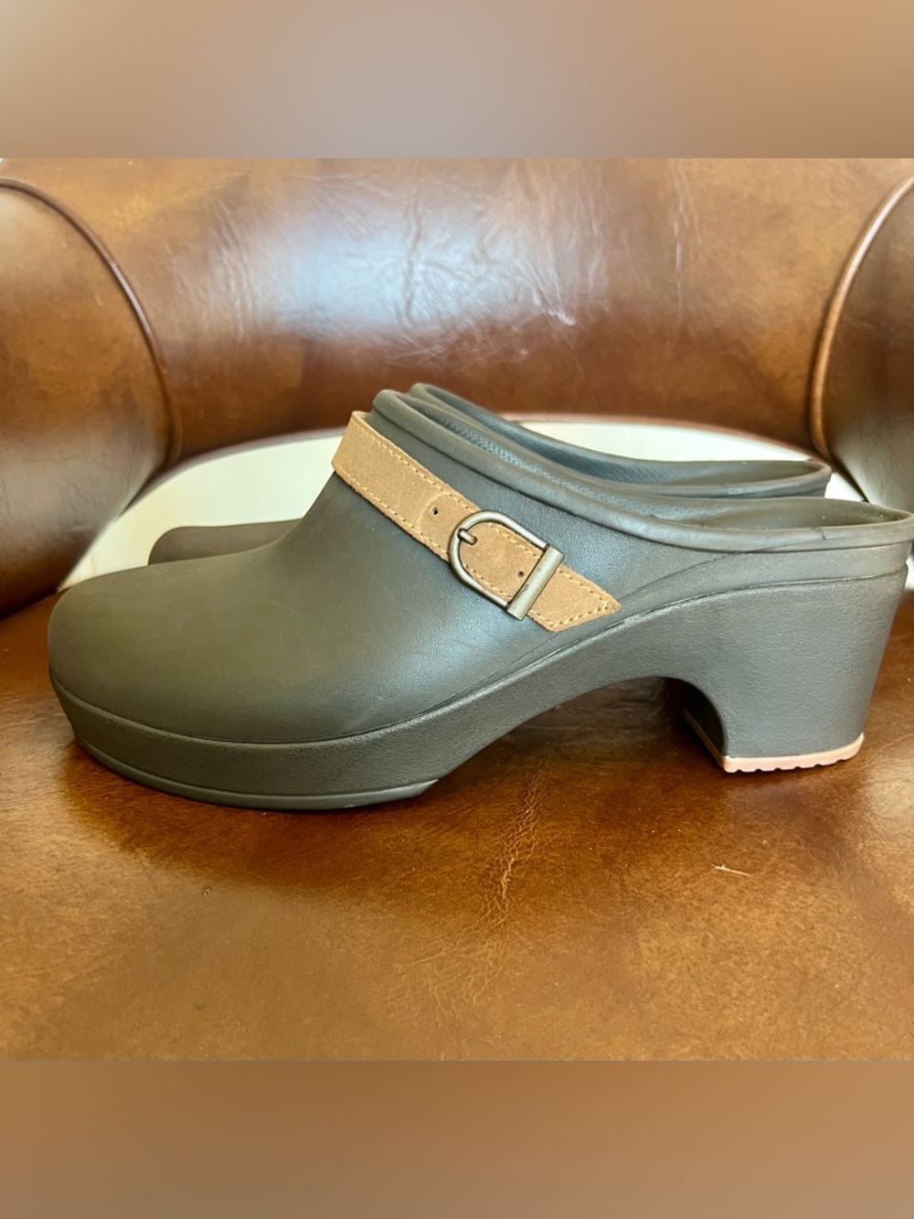 Crocs Sarah Women's 10 Shoes Comfort Clog Brown Slip Resistant Work Heels